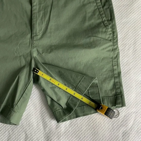 Worn Once LL Bean Chino Shorts - Picture 4 of 6